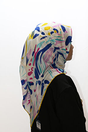 Alcanavm LeviDor Beyaz Desenli Eşarp 9692580128936