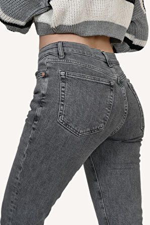 Kutaf Kadın Yüksek Bel Slim Fit Gri Kot Pantolon