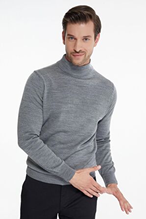 Regular Fit Düz Yarım Balıkçı Yaka Triko Kazak