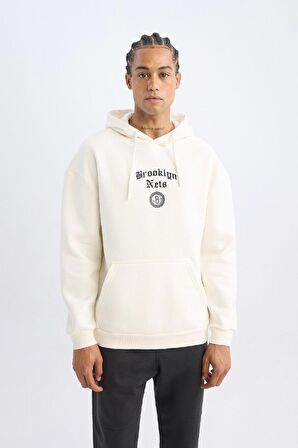 DeFactoFit NBA Brooklyn Nets Comfort Fit Rahat Kalıp Kapüşonlu Kalın Sırt Baskılı Sweatshirt