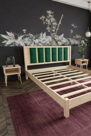 Ori̇on Model Zümrüt Yeşili Puf Başlıklı Masif Ahşap Karyola Kolay Kurulum Fırınlanmış İthal Sibirya Çamı 90x190 Yatak Uyumlu