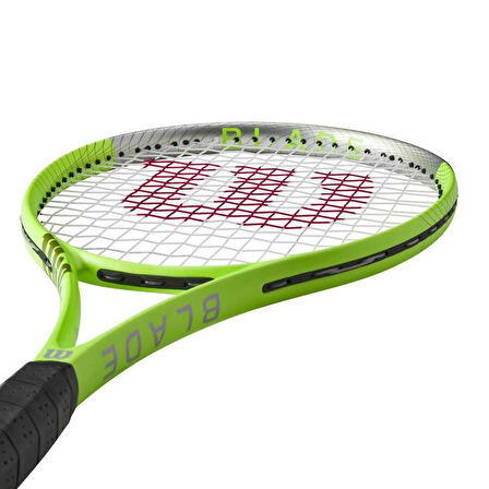 Wilson Blade Feel RXT 105 Tenis Raketi WR117610