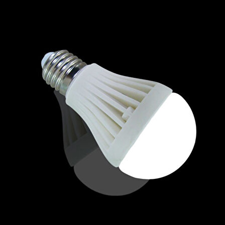 Periboia 9W Enerji Tasarruflu Led Ampul