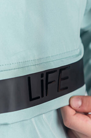 Erkek Çocuk Çıkarılabilir Kapüşonlu New Life Baskılı Kışlık Mont KM7361