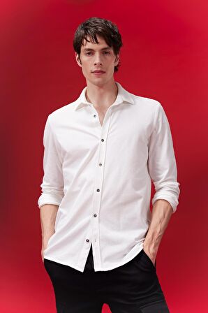 DeFacto Regular Fit Basic Düz Uzun Kollu Beyaz Gömlek B2896AX24SPWT34