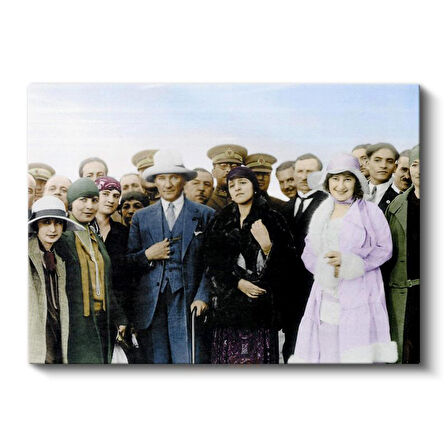 Atatürk ve Modern Türkiye - Sosyal Yaşamda Kanvas Tablo