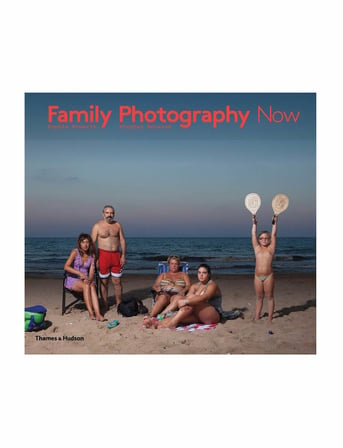 Thames and Hudson Family Photography Now 9780500544532