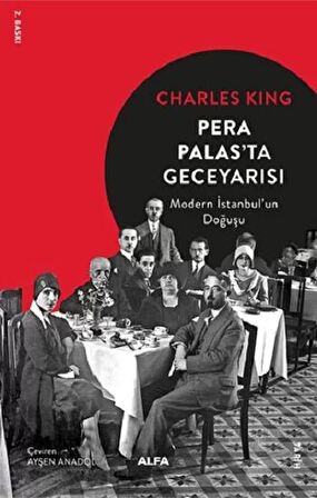 Pera Palas'ta Gece Yarısı