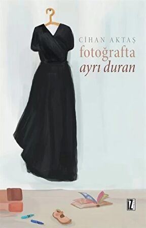 Fotoğrafta Ayrı Duran