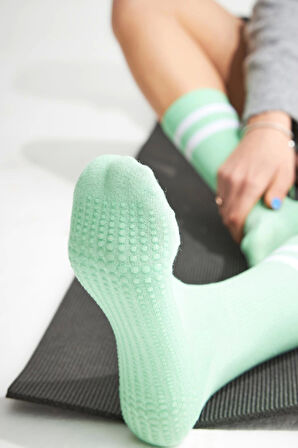 Bambu Kadın Yeşil Kaydırmaz Taban Silikon Baskı Yoga Fitness Pilates Bale Dans Tenis Çorabı 3'lü
