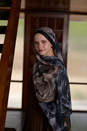 Winter Bloom Qupra Şal 30002