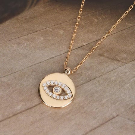 Zirkon Taşlı Pırlanta Montür Altın Kaplama Göz Desenli 11.8 mm Yuvarlak Desenli Gümüş Kolye