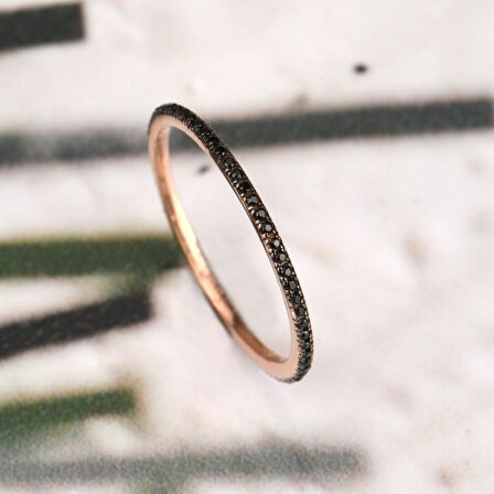 Siyah Zirkon Taşlı Pırlanta Montür Rose Altın Kaplama Tam Tur Gümüş Yüzük