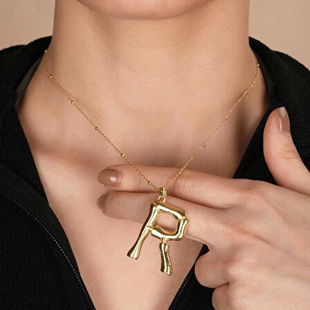 Altın Kaplama Bambu Desenli R Harfi Gümüş Kolye