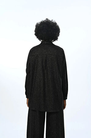 KADIN İNCE ÇİZGİLİ SİMLİ OVERSİZE KESİM GÖMLEK