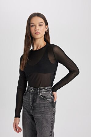 DeFacto Regular Fit Bisiklet Yaka Tül Uzun Kollu Tişört C2492AX24SPBK81