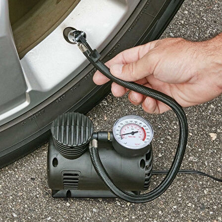 300 PSI Güçlü Lastik Şişirme Pompası - Elektrikli Fiş ve 12V Çakmaklık Girişli Hava Kompresörü