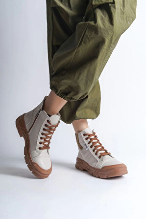 AMBER Bağcıklı Fermuarlı Ortopedik Taban Kadın Bot  CTT - Krem