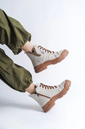 AMBER Bağcıklı Fermuarlı Ortopedik Taban Kadın Bot  CTT - Krem