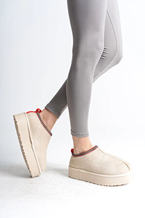 LEILA Bağcıksız Düz ve Kalın Taban İçi Kürklü Kısa Süet Kadın Bot  CKT - Krem