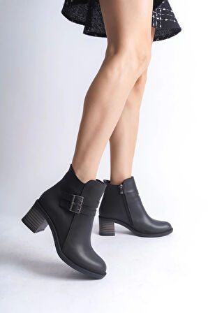 NOEMI Tokalı Fermuarlı Ortopedik Taban Topuklu Kadın Bot  CST - Siyah