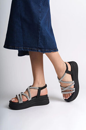 ELENA Lastikli Taşlı Şeritli Ortopedik Taban Kadın Sandalet CST - Siyah