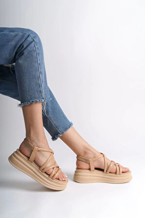 BELLA Lastikli Şerit Detaylı Ortopedik Taban Kadın Sandalet  CTT - Ten