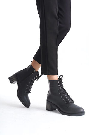 LENA Bağcıklı Fermuarlı Ortopedik Taban Topuklu Kadın Bot  CST - Siyah