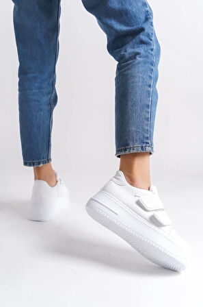 VALENCIA Bağcıksız Cırt Cırtlı Ortopedik Taban Kadın Sneaker Spor Ayakkabı CBT - Beyaz