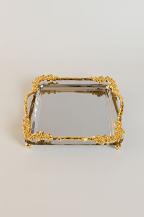 Lüks Gold Gül Detaylı Kare Sunum Tepsisi 21x21 cm – Ayaklı