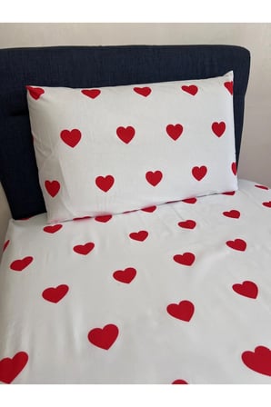 Fitted Lastikli Çarşaf Takımı (YASTIKLI) Tek Kişilik Çift Kişilk Kalpli Kırmızı