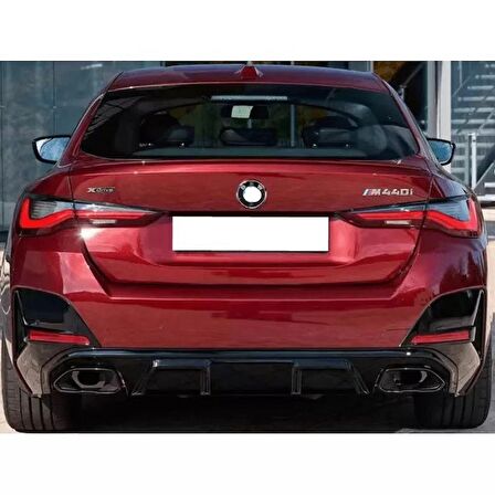 Bmw g26 arka difüzör ve egzoz seti siyah 2019+