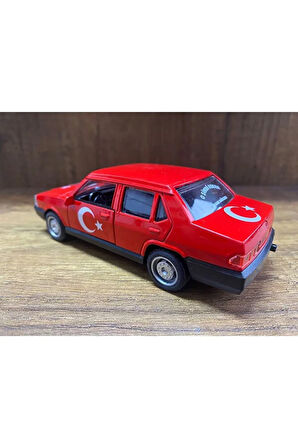 Tofaş Şahin 1/32 Ölçek Metal Araba Kırmızı Türk Bayraklı Oyuncak Tofaş Şahin Doğan Araba