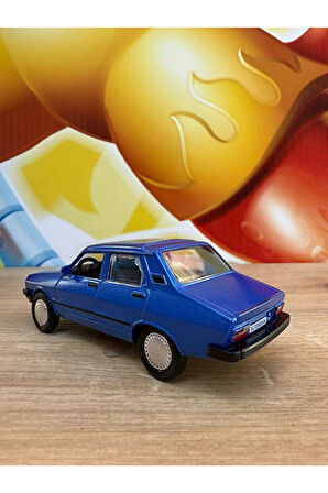 Renault Toros Ölçek 13cm Metal Araba Sesli Işıklı Açılan Kapılar Toros Nostaljik Araba