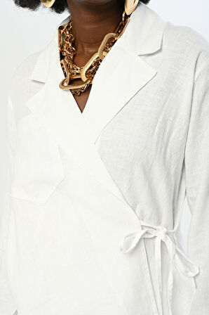 KADIN YANDAN BAĞLAMALI BEYAZ GÖMLEK