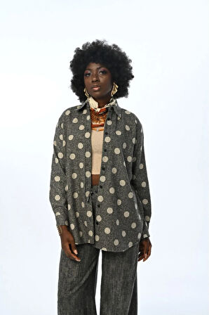 KADIN PUANTİYELİ OVERSİZE KESİM GÖMLEK