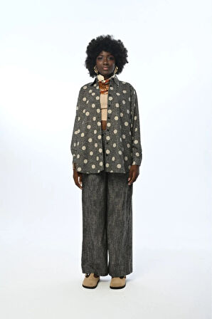 KADIN PUANTİYELİ OVERSİZE KESİM GÖMLEK