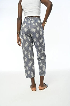 KADIN BELİ LASTİKLİ RAHAT KALIP DESENLİ PANTOLON