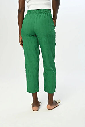 KADIN RAHAT KALIP BELİ LASTİKLİ DESENLİ PANTOLON