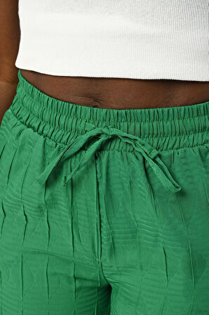 KADIN RAHAT KALIP BELİ LASTİKLİ DESENLİ PANTOLON