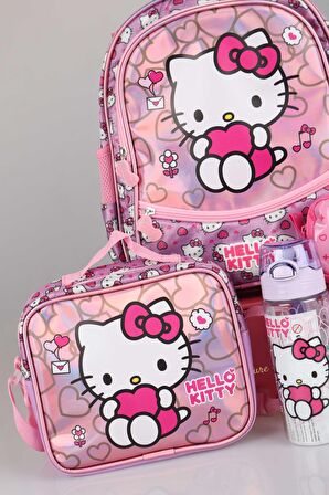 YENİ SEZON LİSANSLI HELLO KITTY'NIN PIRILTILI DÜNYASI ÖZEL KOLEKSİYON OKUL,BESLENME VE KALEM ÇANTASI,MATARA İLE BESLENME KABI SETİ