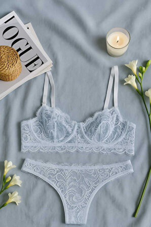 Zarif Dantelli Bralet ve String Külot Takımı
