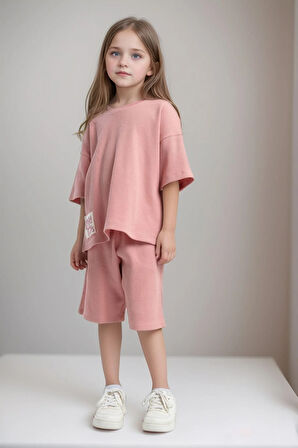 Kız Çocuk Giyim %100 Pamuklu Retro Pembe Oversize T-Shirt & Şort İkili Takım LL.P01.O2.L01.011