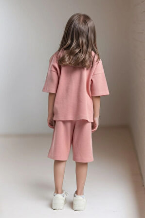 Kız Çocuk Giyim %100 Pamuklu Retro Pembe Oversize T-Shirt & Şort İkili Takım LL.P01.O2.L01.011