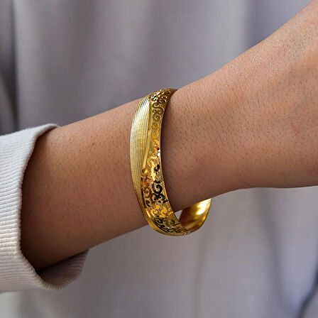 Altın Kaplama İşlemeli Bilezik 15 mm Kalınlık BLZ-1085