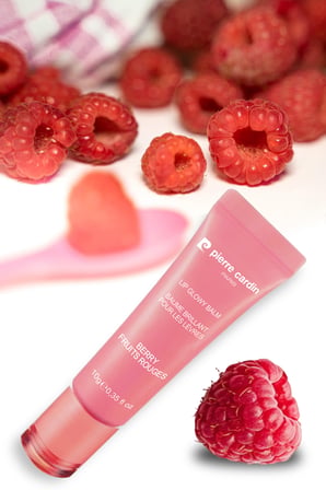 Pierre Cardin Lip Glowy Balm - Parlak Dudak Balmı - Berry Fruits Rouges- 10 gr