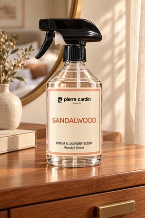 Pierre Cardin Room & Laundry Scent Spray Sandalwood 500 ml - Odunsu & Dinlendirici Oda ve Çamaşır Kokusu Spreyi