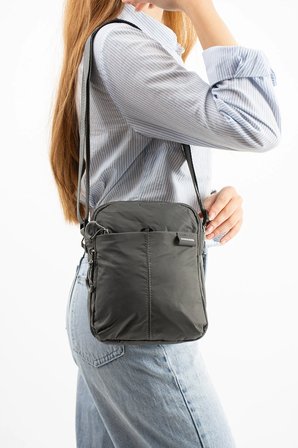 Unisex 4 Bölmeli Suya Dayanıklı Paraşüt Kumaş Omuz Çantası Sargın