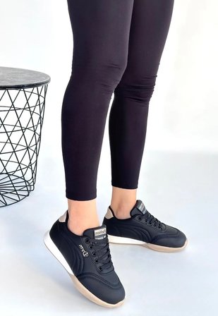 Erbilden Tawen Siyah Cilt Bağcıklı Kadın Spor Ayakkabı Bej Taban