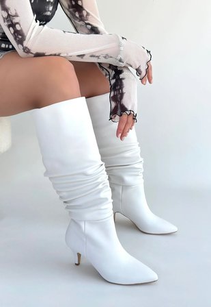 Erbilden Zelya Beyaz Cilt Diz Altı Topuklu Kadın Çizme 7 CM